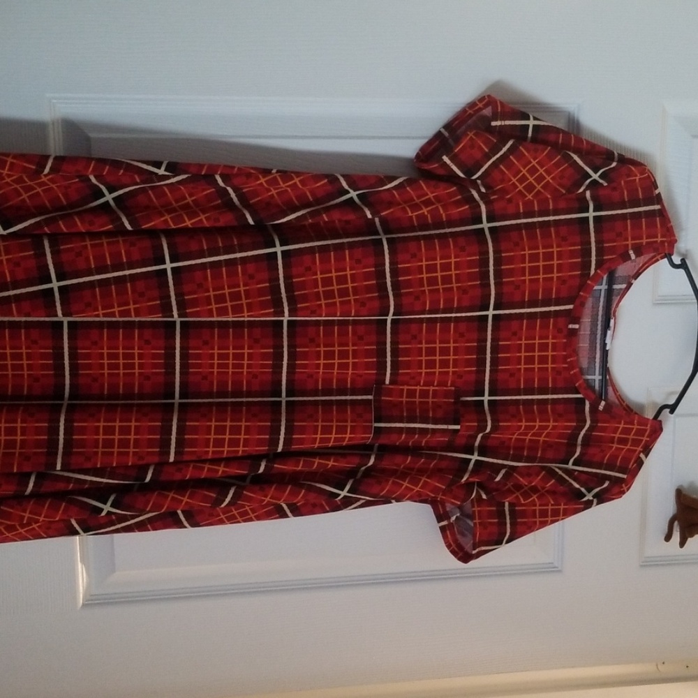 Plaid Carly